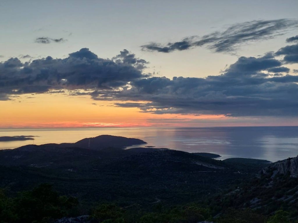 Zalazak sunca nad Brusjem